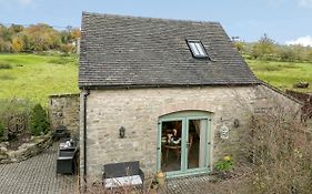 1 Bed In Fenny Bentley 80376